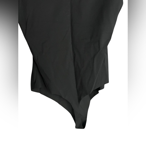 Elastique Iconic Lisse Long Sleeve Bodysuit - Picture 6 of 7